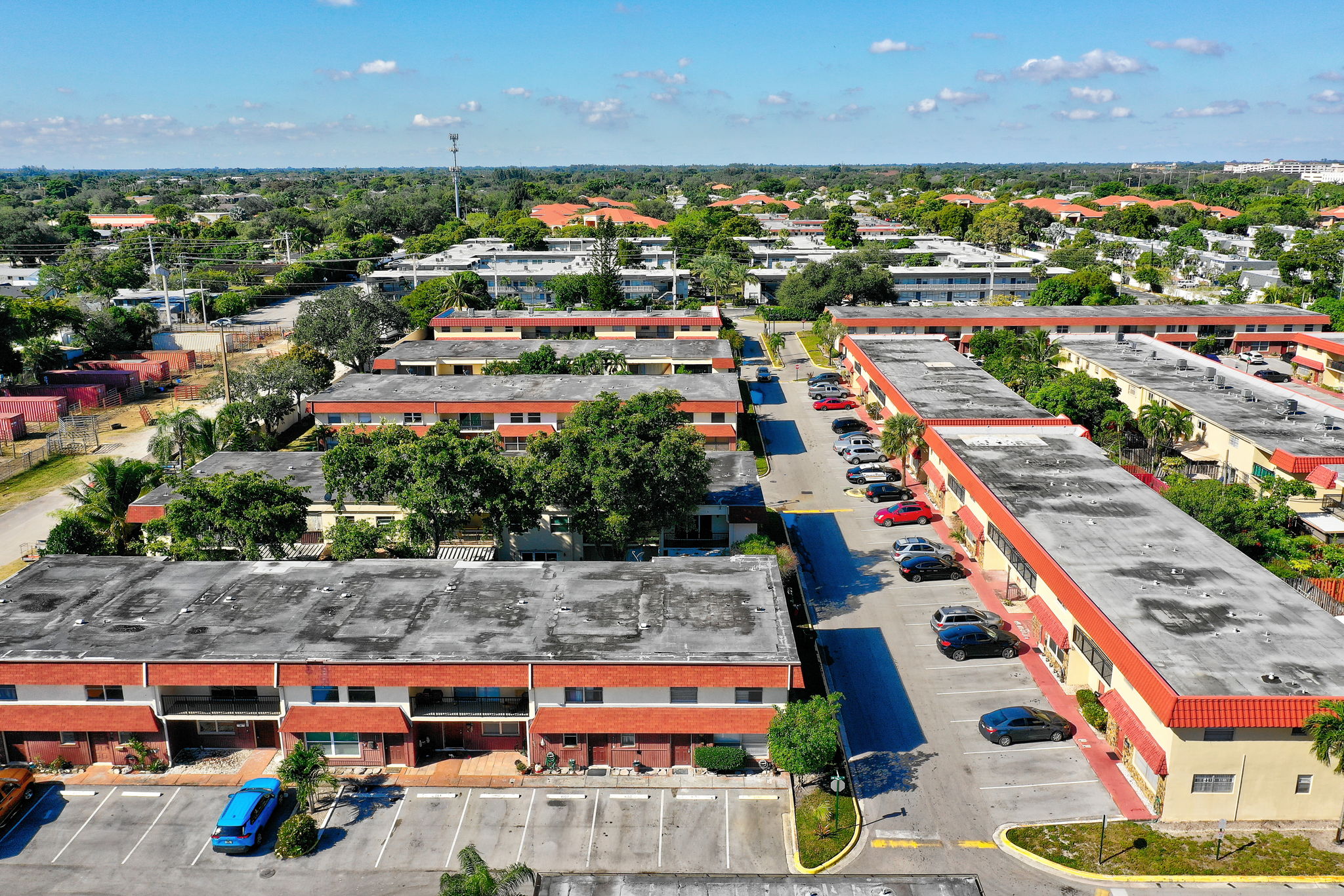 72 SE 6th Ave, Delray Beach, FL 33483, USA Photo 2