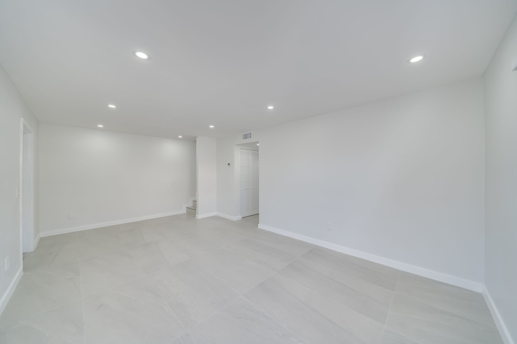 72 SE 6th Ave, Delray Beach, FL 33483, USA Photo 19