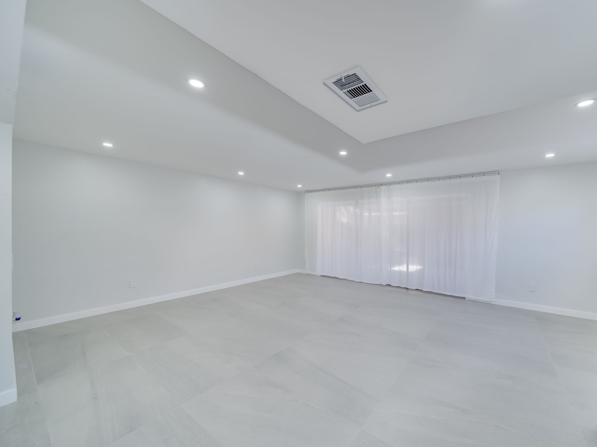 72 SE 6th Ave, Delray Beach, FL 33483, USA Photo 25