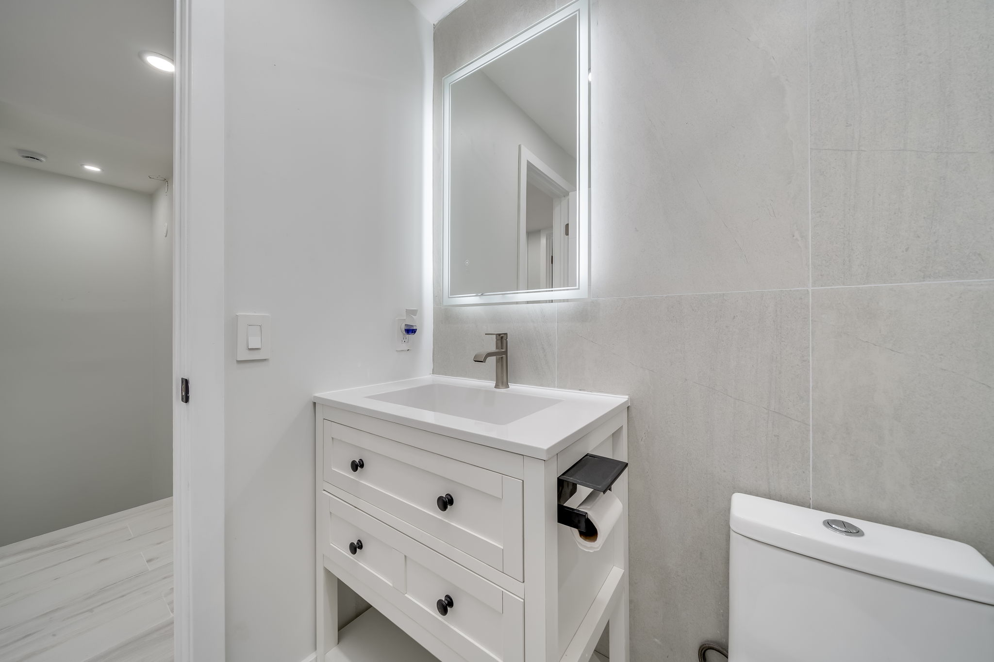 72 SE 6th Ave, Delray Beach, FL 33483, USA Photo 35