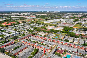 72 SE 6th Ave, Delray Beach, FL 33483, USA Photo 9