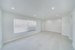 72 SE 6th Ave, Delray Beach, FL 33483, USA Photo 17