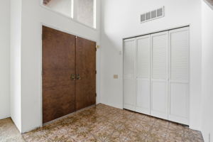 006_F8_4157 Isola Dr