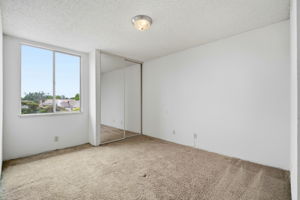 025_F8_4157 Isola Dr