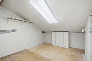 031_F8_4157 Isola Dr