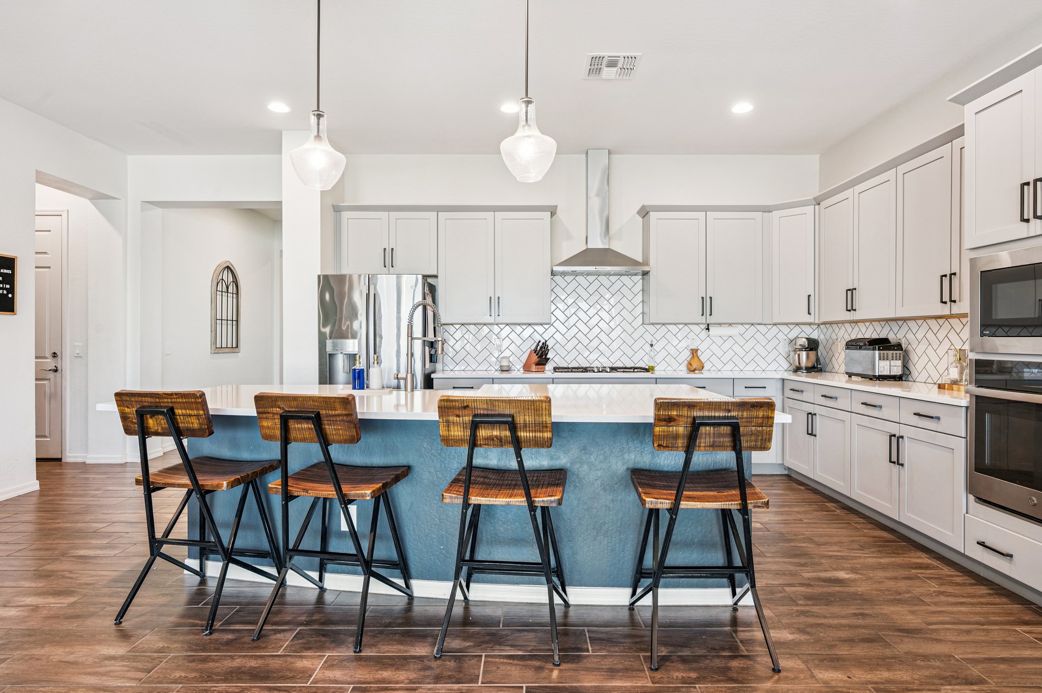 41574 W Cielo Ln - 011.jpg