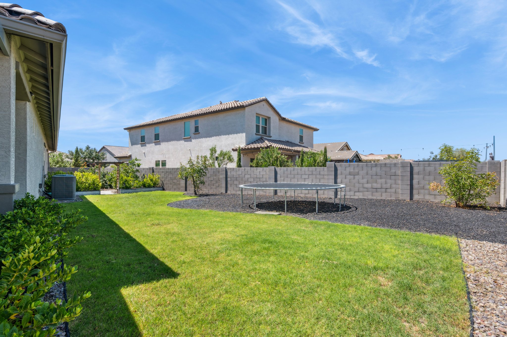 41574 W Cielo Ln - 038.jpg