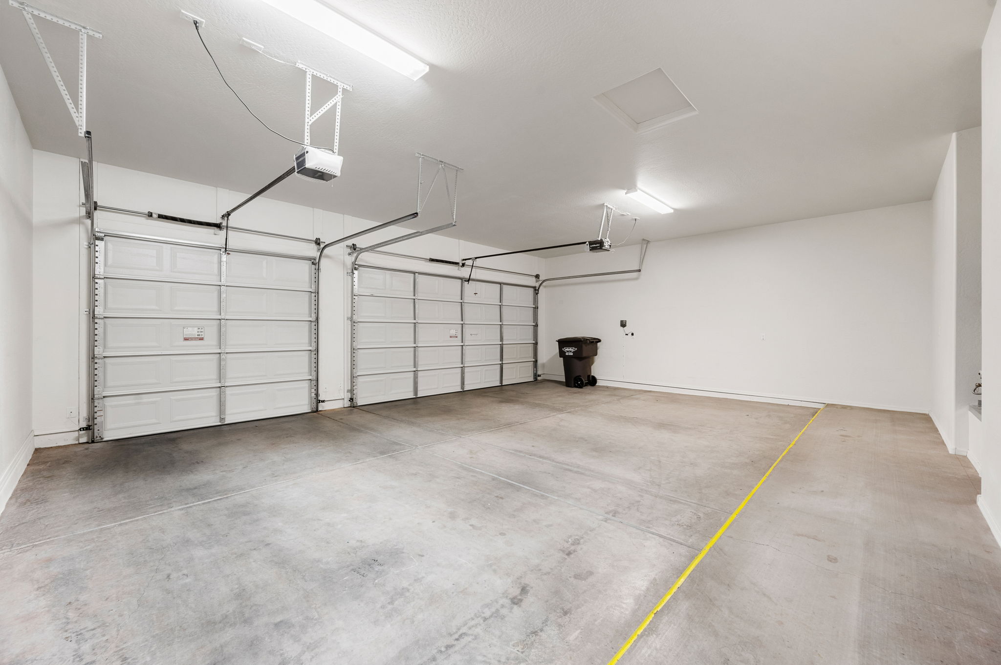 Garage (2)