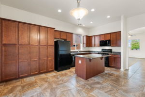 Kitchen (3)