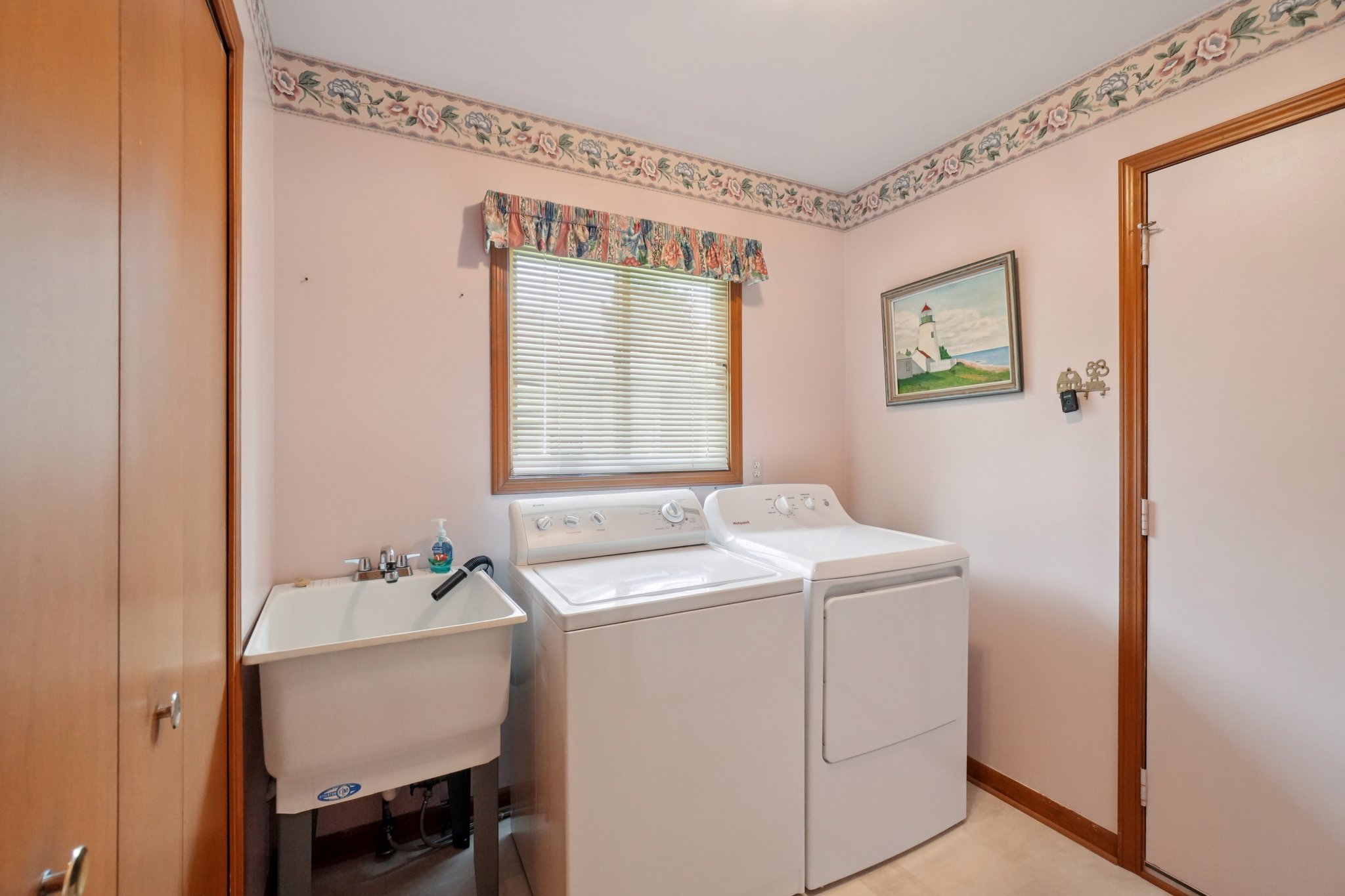 Red Oak Dr-S0907-028.jpg