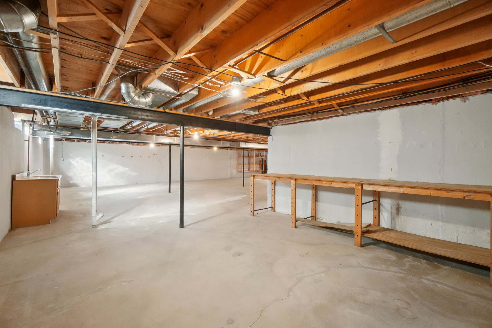 Red Oak Dr-S0610-033.jpg