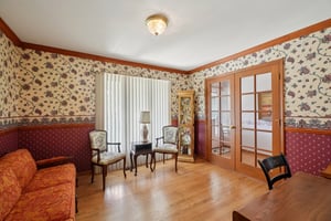 Red Oak Dr-S0907-017.jpg