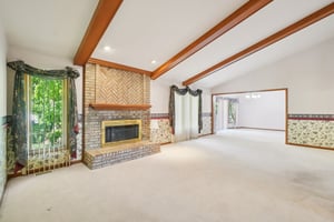 Red Oak Dr-S0610-008.jpg