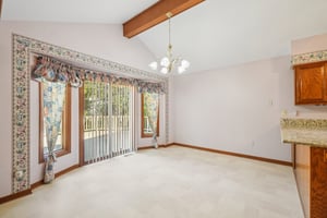 Red Oak Dr-S0610-010.jpg