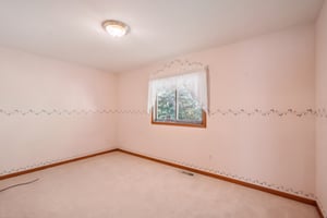 Red Oak Dr-S0610-020.jpg