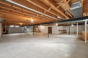 Red Oak Dr-S0610-032.jpg