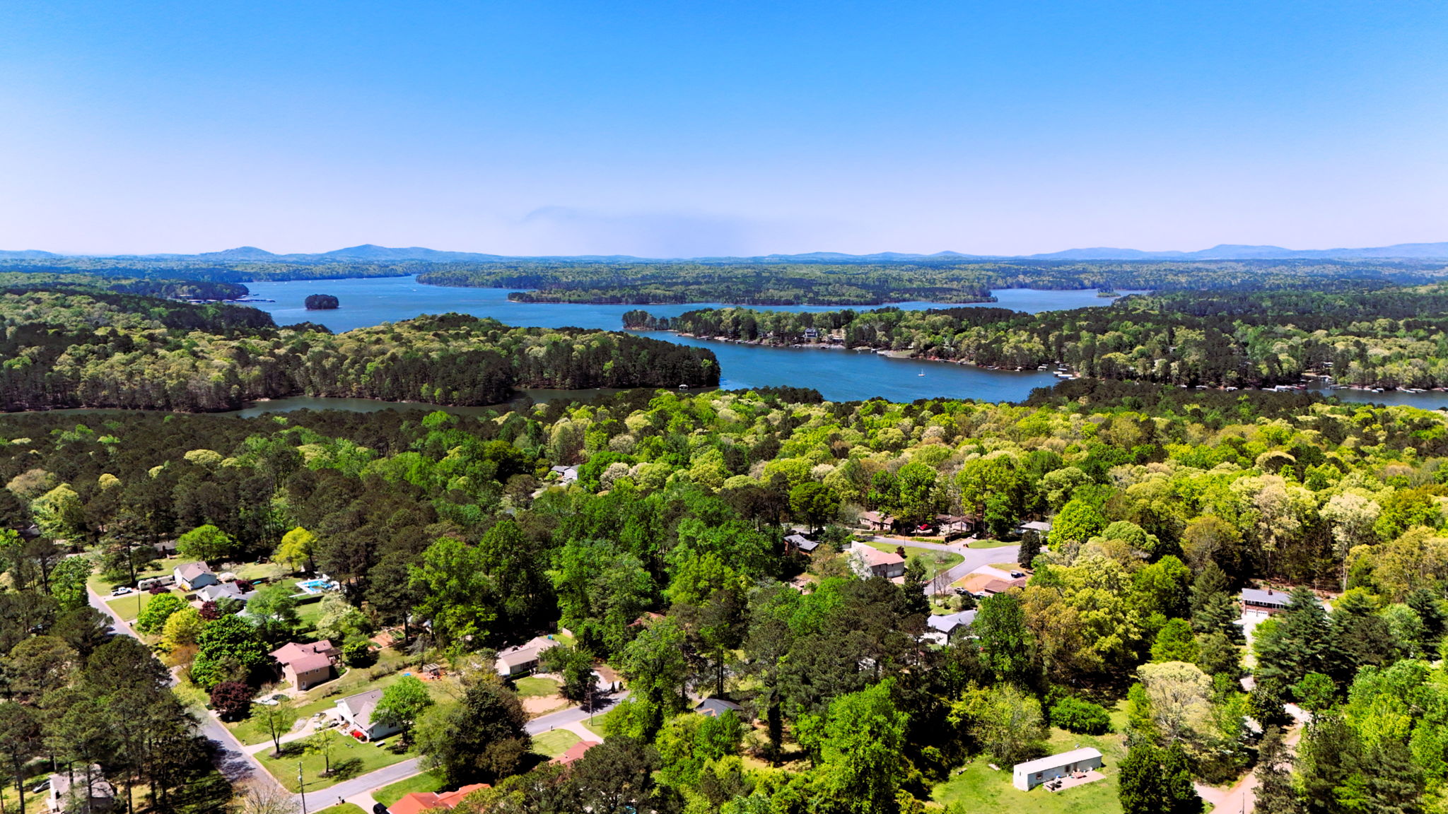Nearby Lake Allatoona
