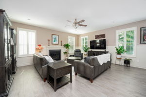 416 Colony Ridge Dr 010