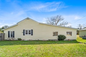 416 Crawford Rd, Coats, NC 27521, USA Photo 12
