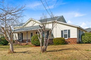 416 Crawford Rd, Coats, NC 27521, USA Photo 10