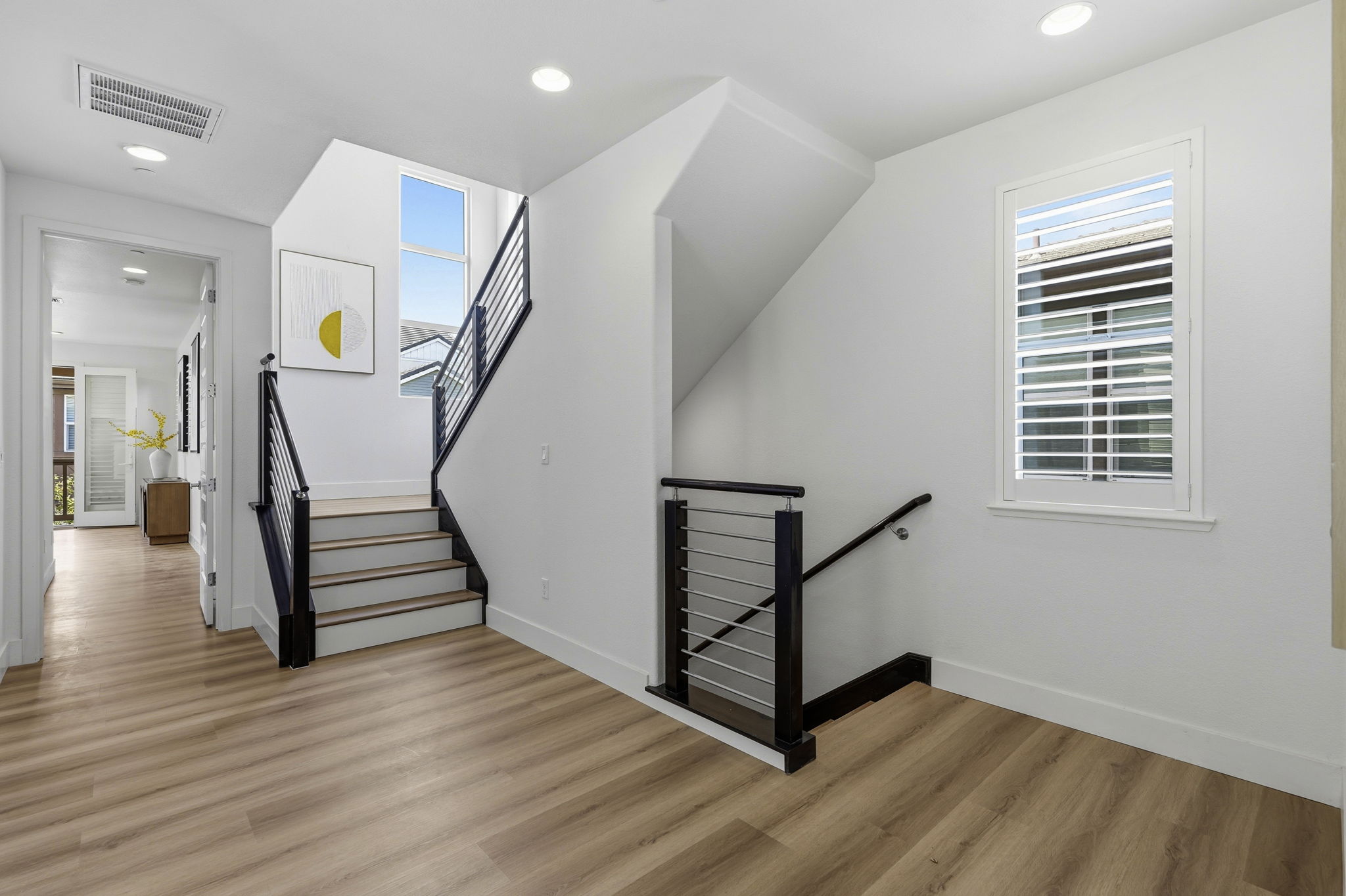 014_F8_416 Dewitt Ln