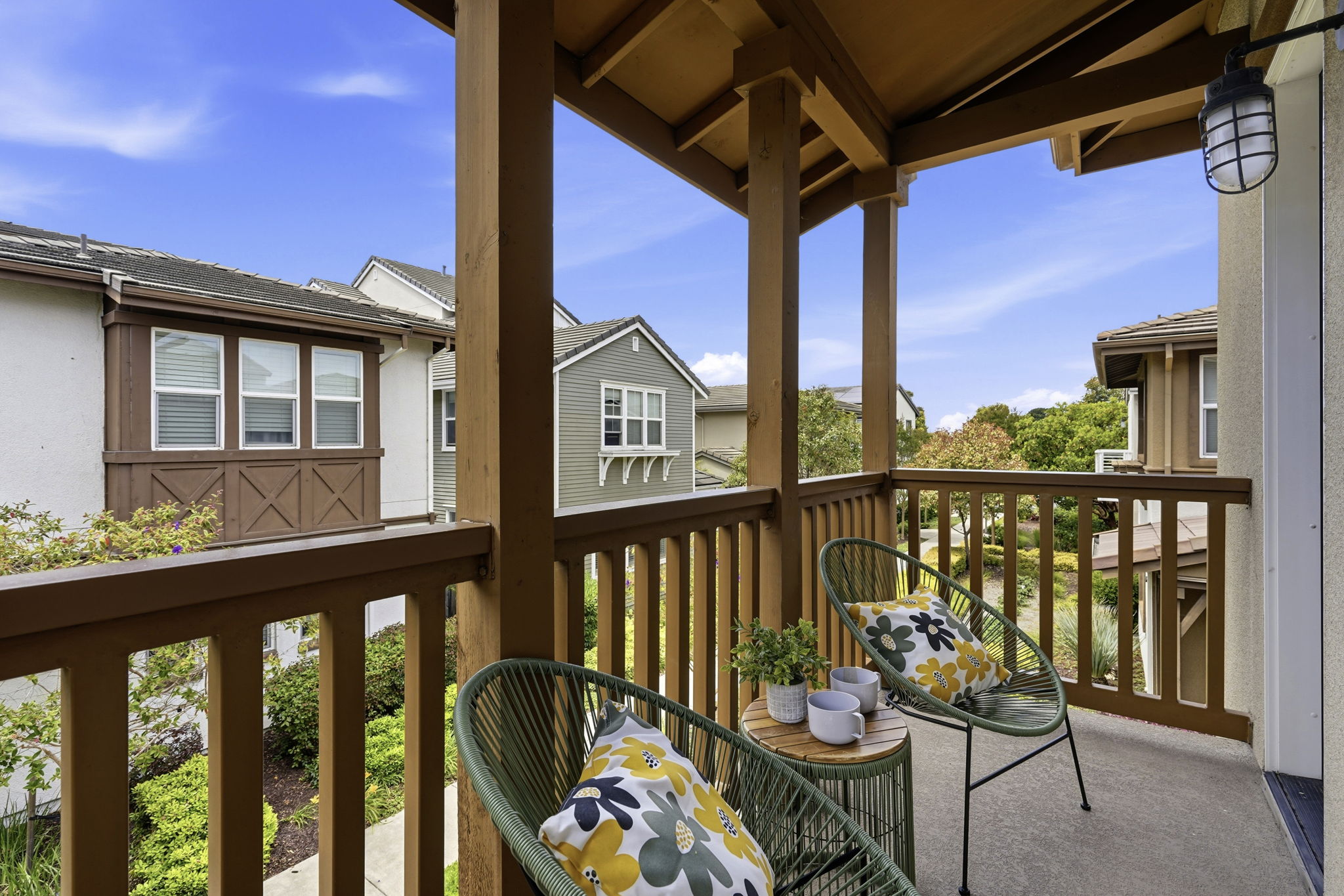 036_F8_416 Dewitt Ln