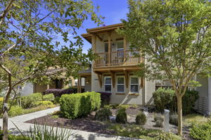 002_F8_416 Dewitt Ln