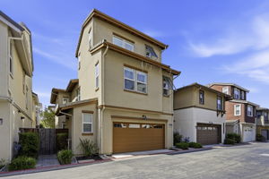 044_F8_416 Dewitt Ln