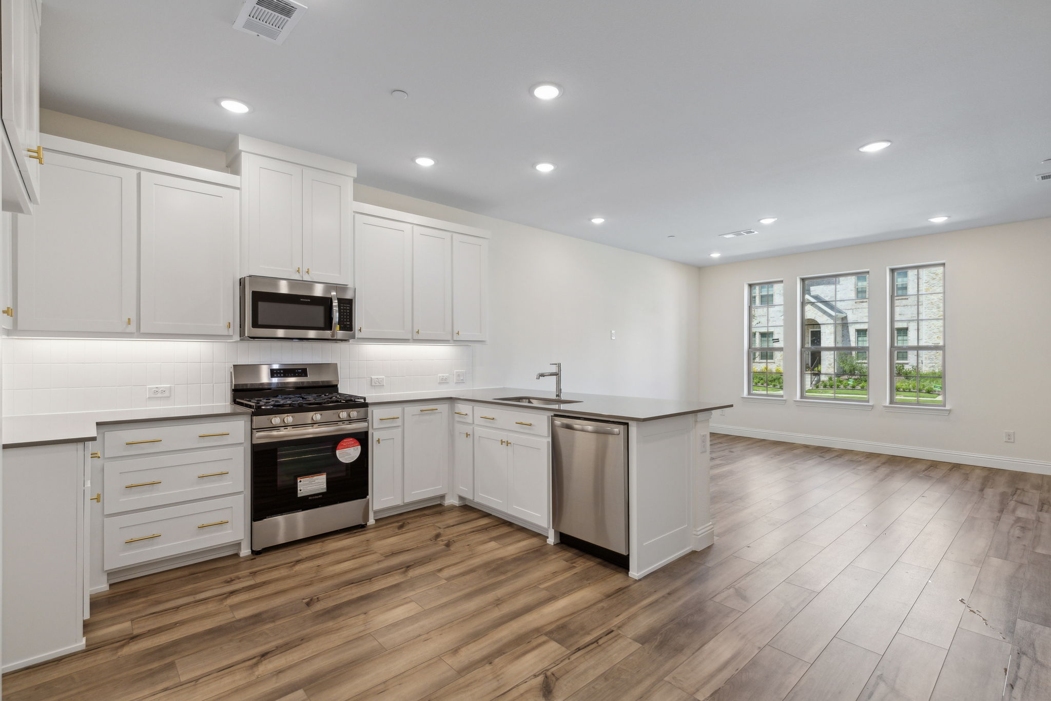 416Parkside_010
