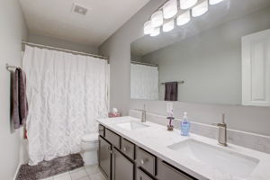 Piedmont Dr-036