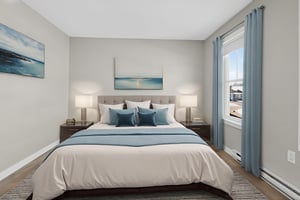 IMG_9894 virtually staged.jpeg