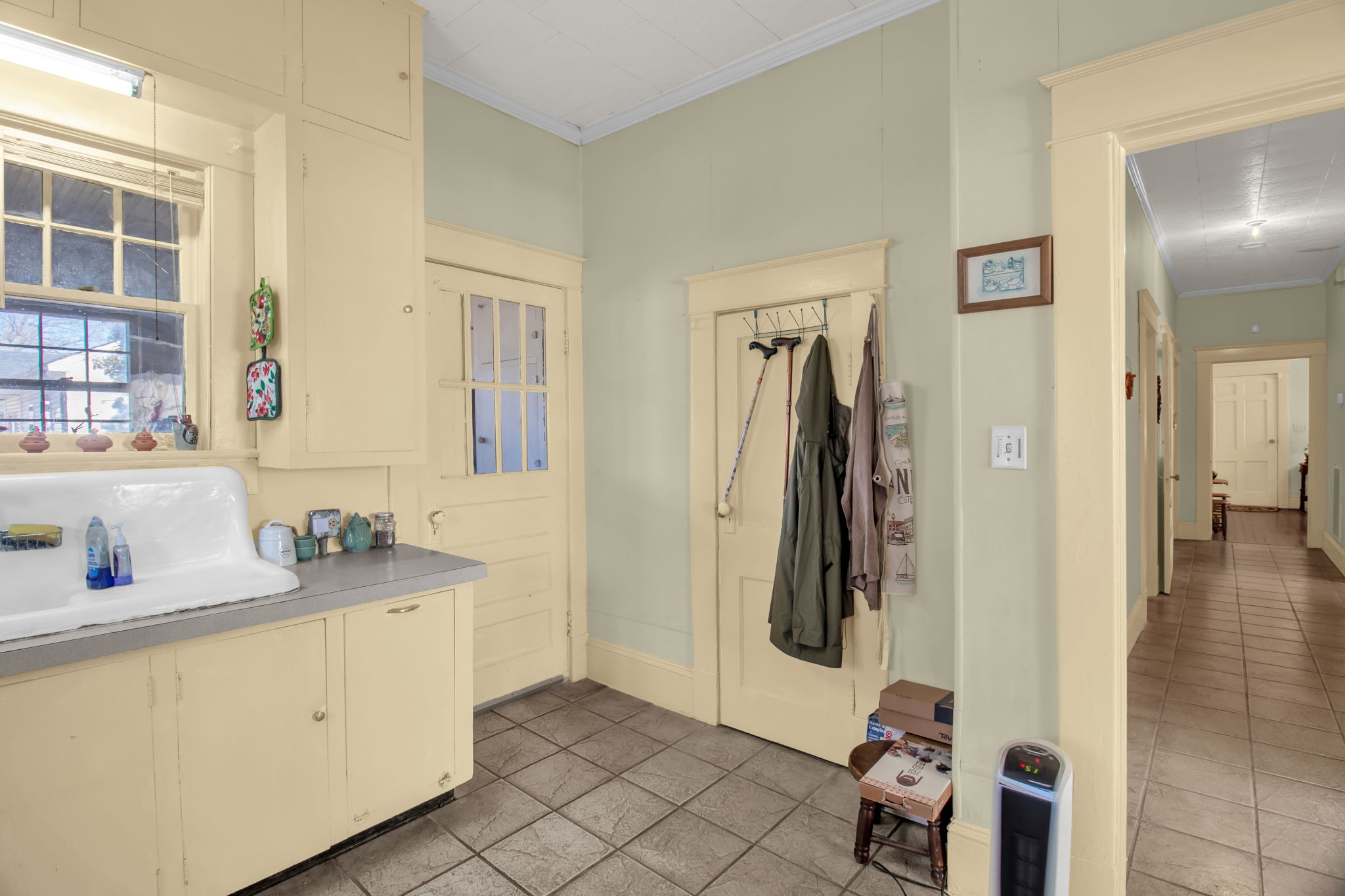 416 S Fayetteville St-15