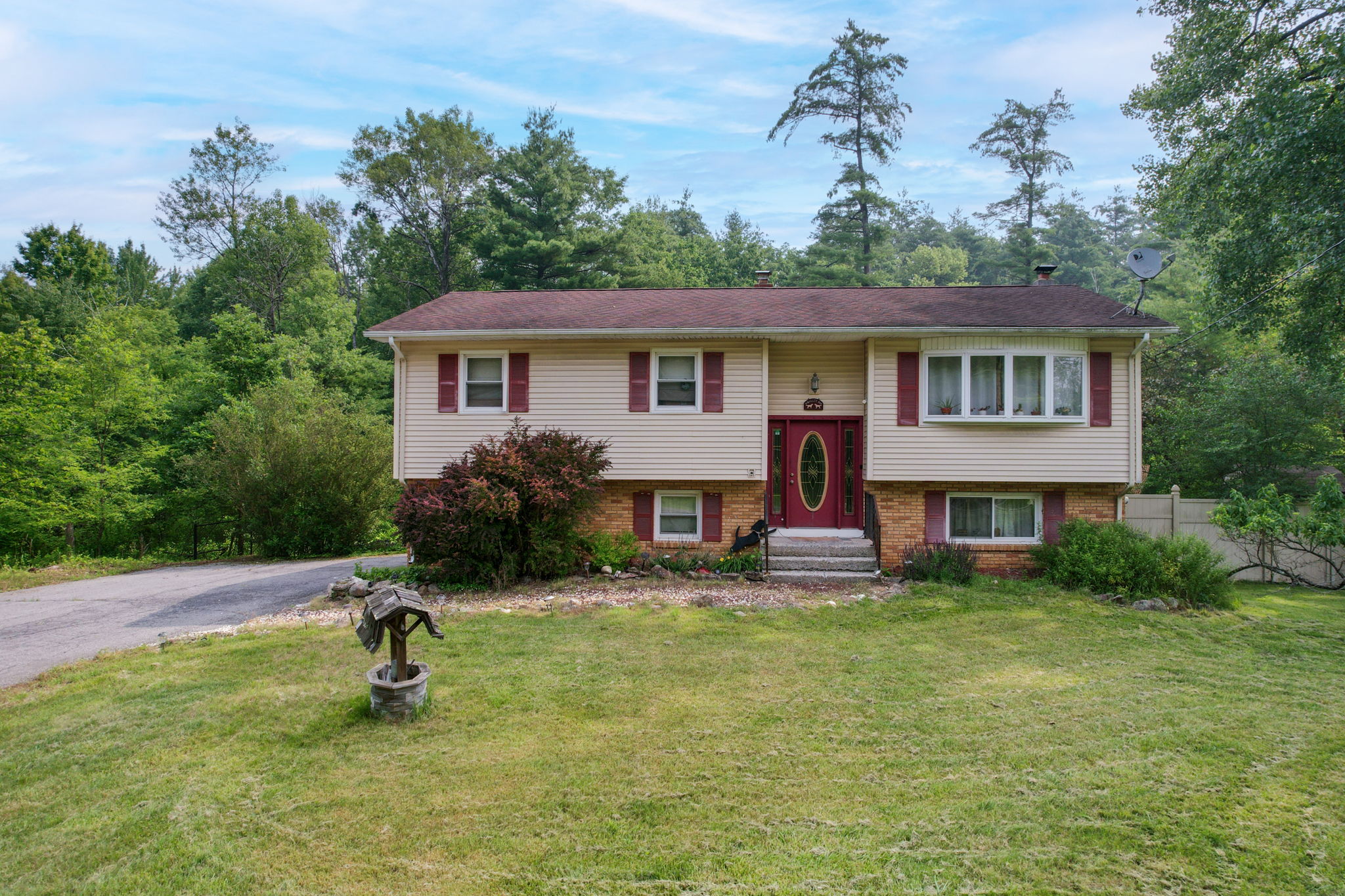 416 Van Burenville Rd, Middletown, NY 10940 Nimble Dragon Studios