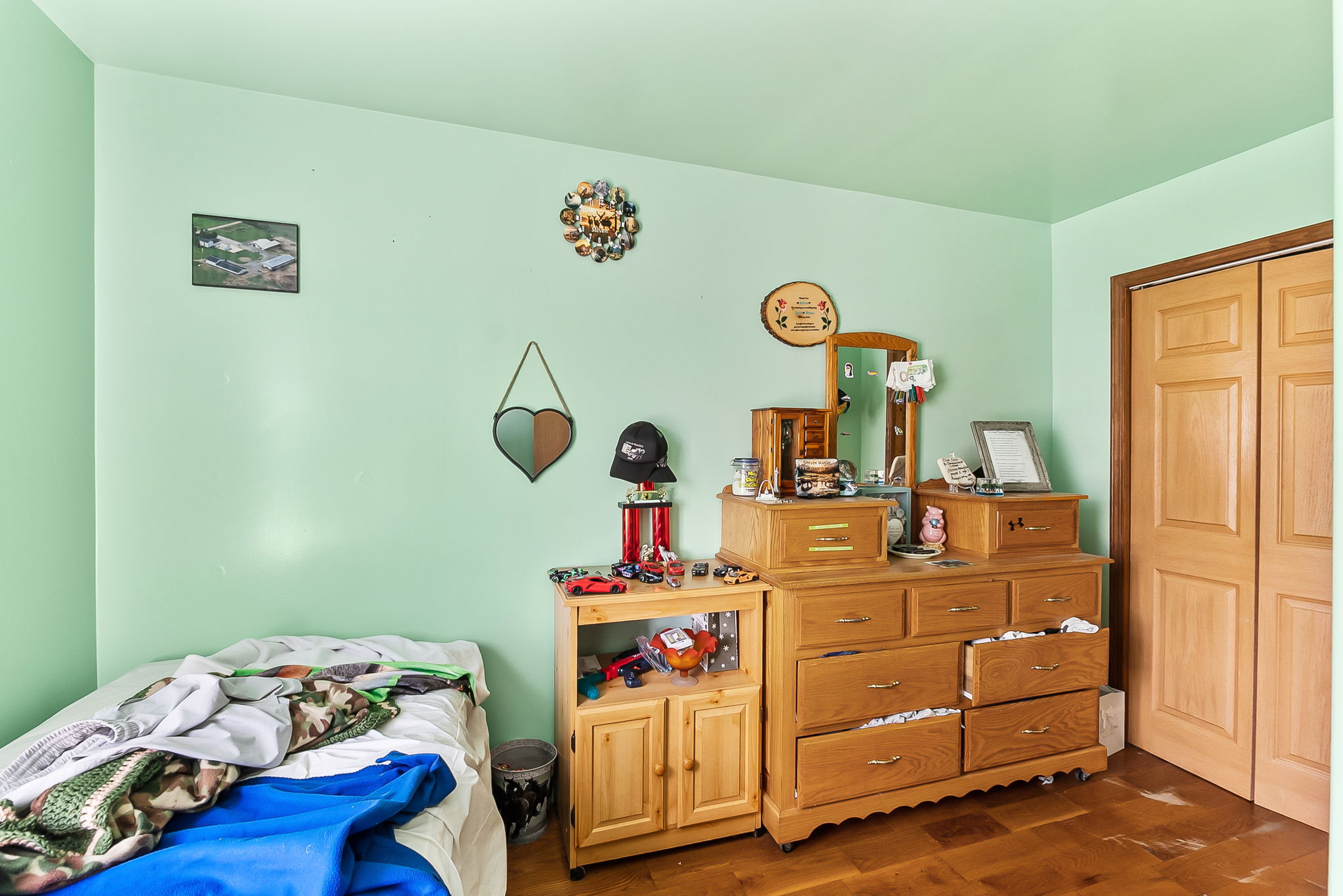  Photo 41
