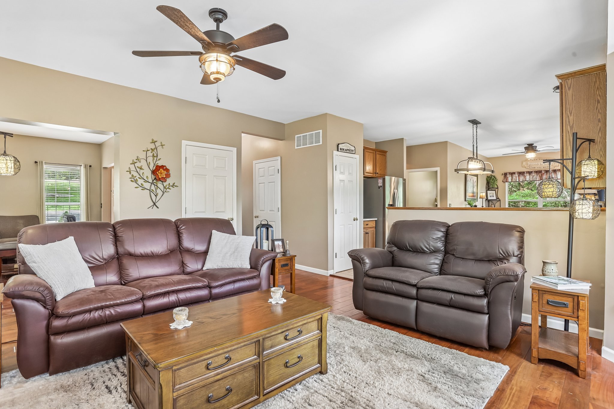 Winwood Cir-S1206-008.jpg