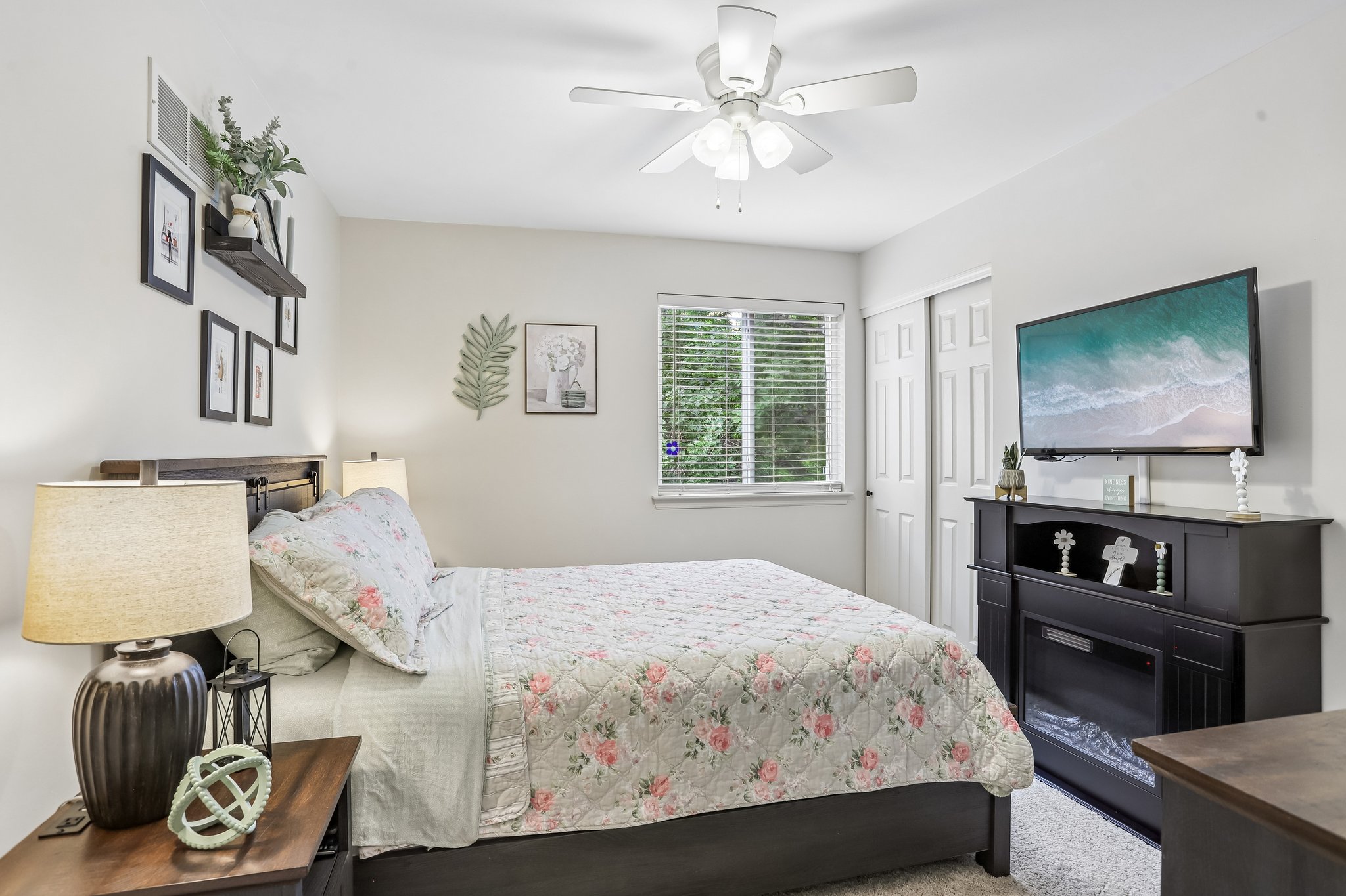 Winwood Cir-S1206-038.jpg