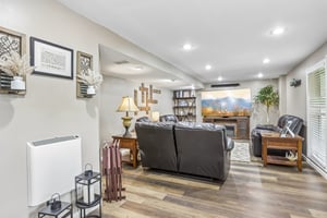 Winwood Cir-S1206-030.jpg