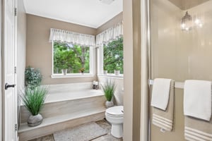 Winwood Cir-S1206-044.jpg