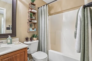 Winwood Cir-S1206-046.jpg