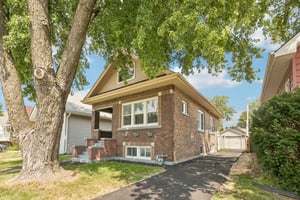 Eberly Ave-S2207-003.jpg