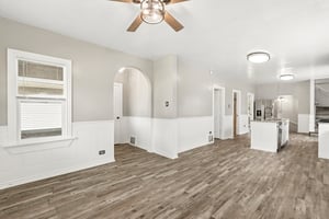 Eberly Ave-S2207-004.jpg