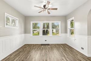 Eberly Ave-S2207-005.jpg
