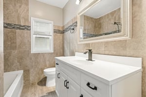 Eberly Ave-S2207-018.jpg