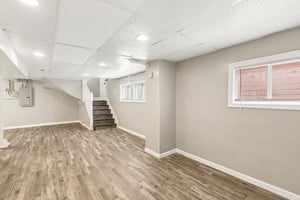 Eberly Ave-S2207-031.jpg