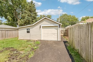 Eberly Ave-S2207-039.jpg