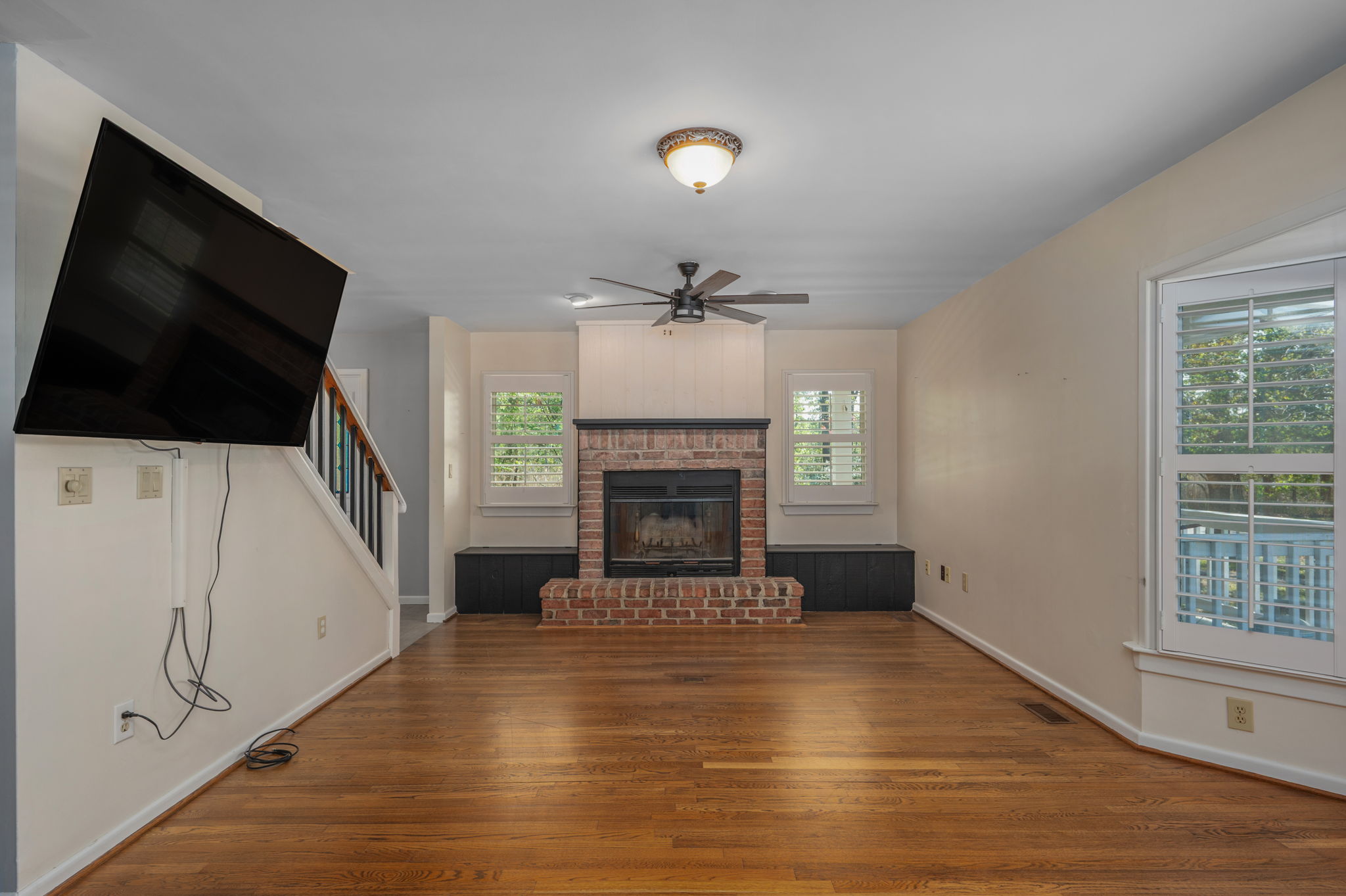 4164-Thick-Ridge-Living