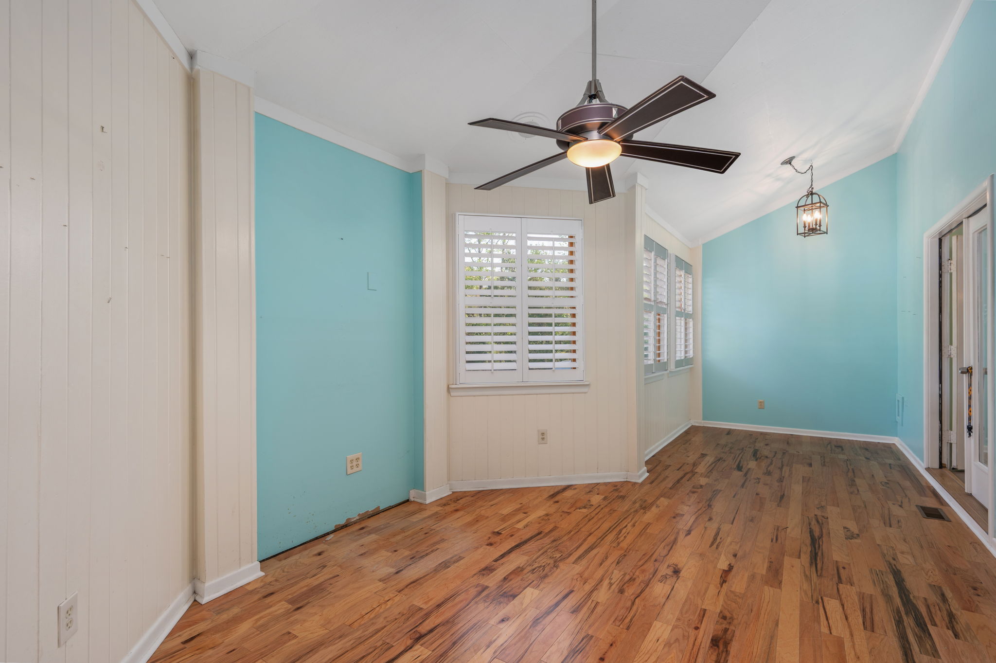 4164-Thick-Ridge-Office-V2