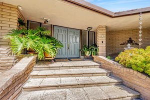 004_41660 Vargas Rd  
