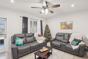 Harbour Palm Dr-S1712-006.jpg