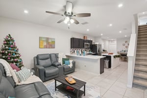 Harbour Palm Dr-S1712-007.jpg